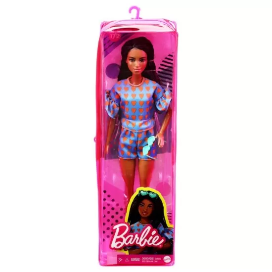 Papusa Barbie Fashionistas satena cu codite impletite si tinuta casual albastra Papusa Barbie Fashionistas satena cu codite impletite si tinuta casual albastra