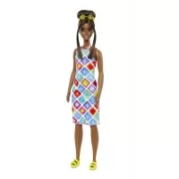 Papusa Barbie Fashionistas satena cu ochelari de soare galbeni