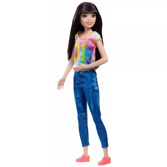 Papusa Barbie Family - Bona in jeans Papusa Barbie Family - Bona in jeans