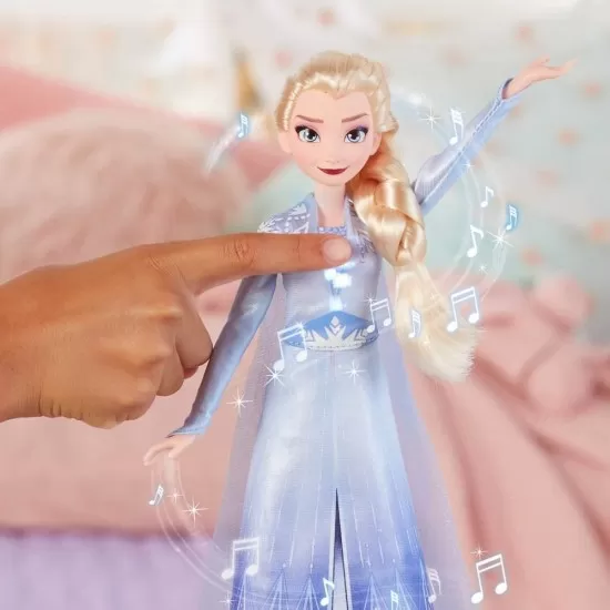 Papusa muzicala Elsa Frozen 2 cu lumini Papusa muzicala Elsa Frozen 2 cu lumini