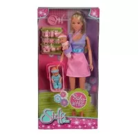 Papusa Steffi Love Babysitter