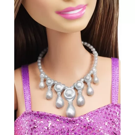 Papusa Barbie cu rochita mov