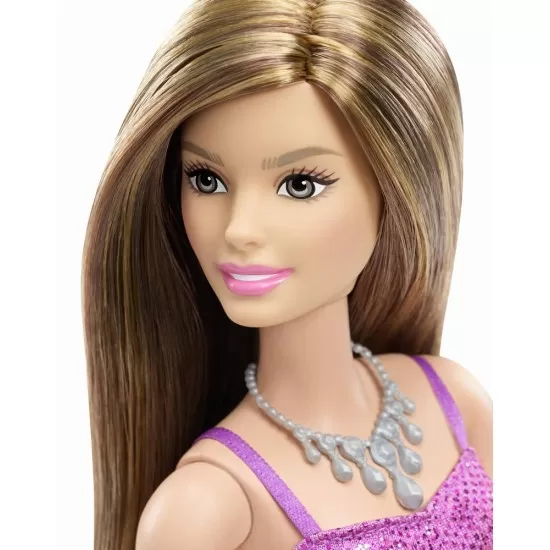 Papusa Barbie cu rochita mov