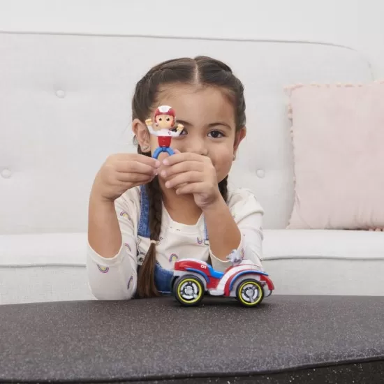 Masinuta ATV cu figurina Ryder Patrula Catelusilor Masinuta ATV cu figurina Ryder Patrula Catelusilor