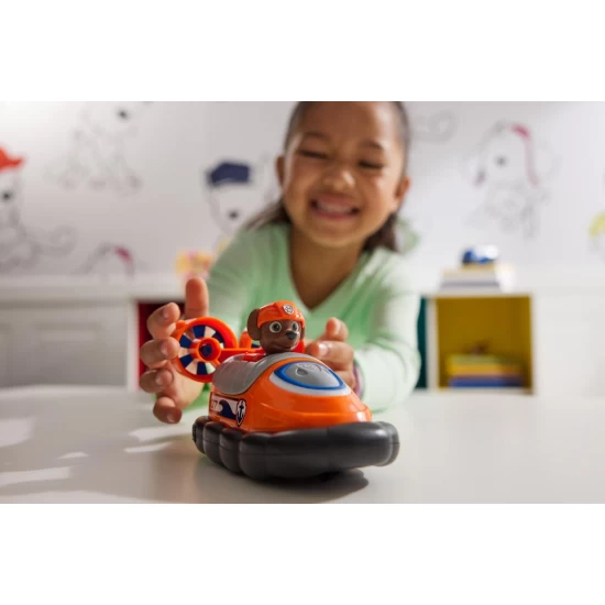 Set vehicul de baza hovercraft si figurina Zuma Patrula Catelusilor 