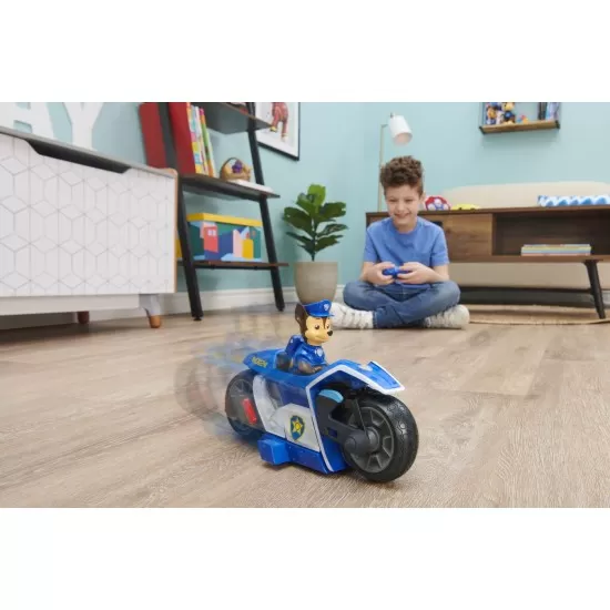 Motocicleta cu telecomanda Chase Patrula Catelusilor Motocicleta cu telecomanda Chase Patrula Catelusilor