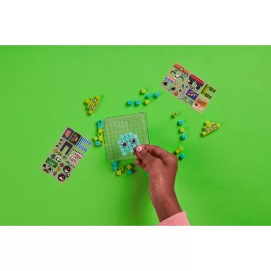 Studioul de creatie Pixo Bitz Studioul de creatie Pixo Bitz