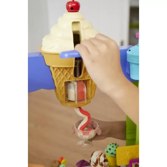 Camion de inghetata Play-Doh Camion de inghetata Play-Doh