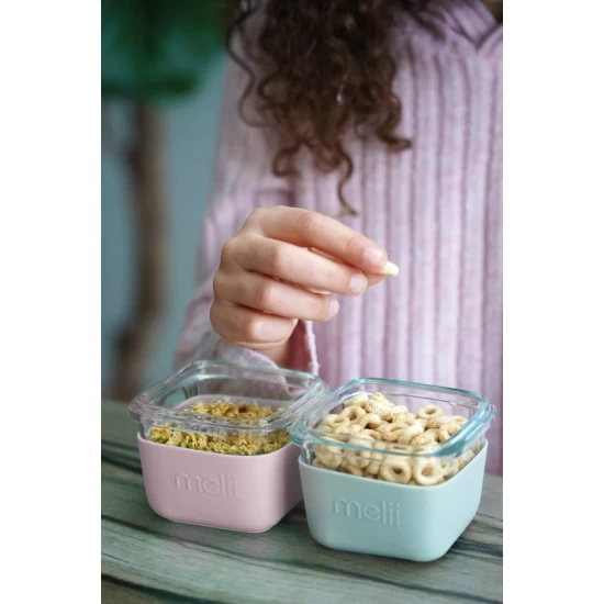 Set 3 recipiente sticla 160 ml cu husa antiderapanta silicon Melii roz mov gri Set 3 recipiente sticla 160 ml cu husa antiderapanta silicon Melii roz mov gri
