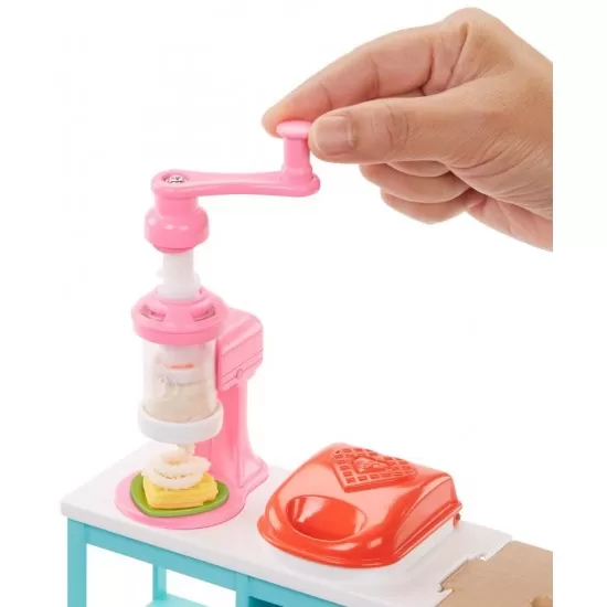 Set de joaca Barbie - Mic dejun cu Stacie Set de joaca Barbie - Mic dejun cu Stacie