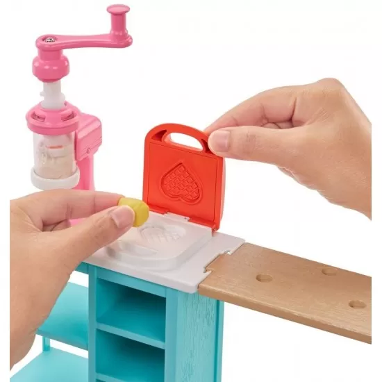 Set de joaca Barbie - Mic dejun cu Stacie Set de joaca Barbie - Mic dejun cu Stacie