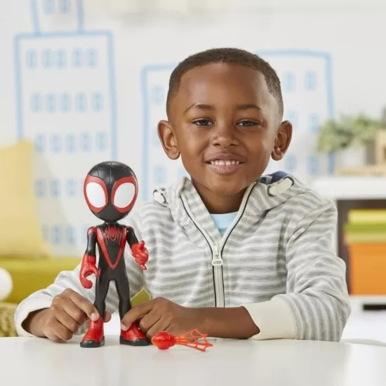 Figurina supradimensionata 22.8 cm Miles Morales Spidey Prietenii Extraordinari