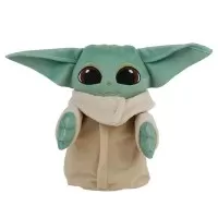 Jucarie plus Star Wars Baby Yoda Mandalorianul se ascunde