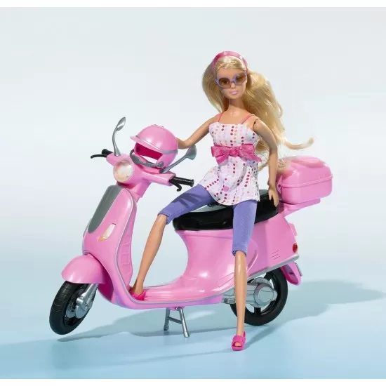 Papusa Steffi Love Chic City Scooter Papusa Steffi Love Chic City Scooter