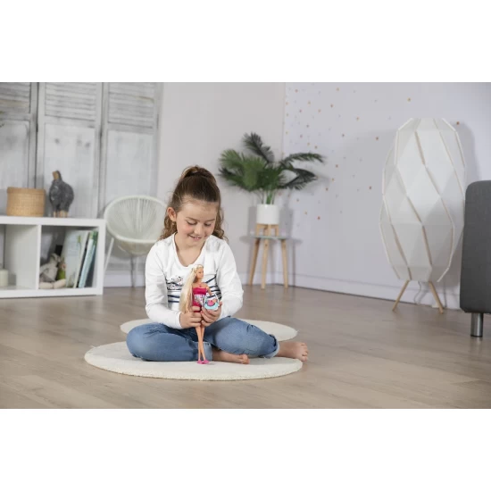 Papusa Steffi Love insarcinata cu functie audio si accesorii