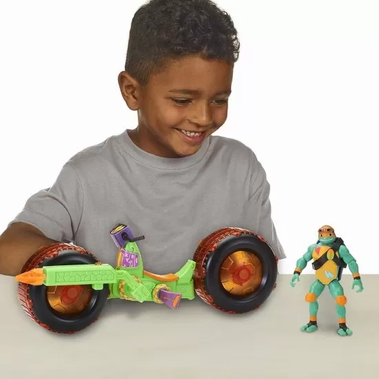 Vehicul cu figurina Michelangelo Testoasele Ninja Vehicul cu figurina Michelangelo Testoasele Ninja