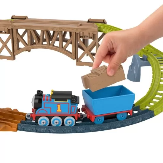 Set de joaca Thomas cu locomotiva Push Along Thomas si accesorii Set de joaca Thomas cu locomotiva Push Along Thomas si accesorii