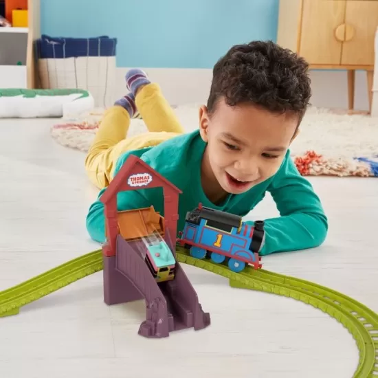 Set de joaca motorizat Carly si Sandy Thomas Set de joaca motorizat Carly si Sandy Thomas