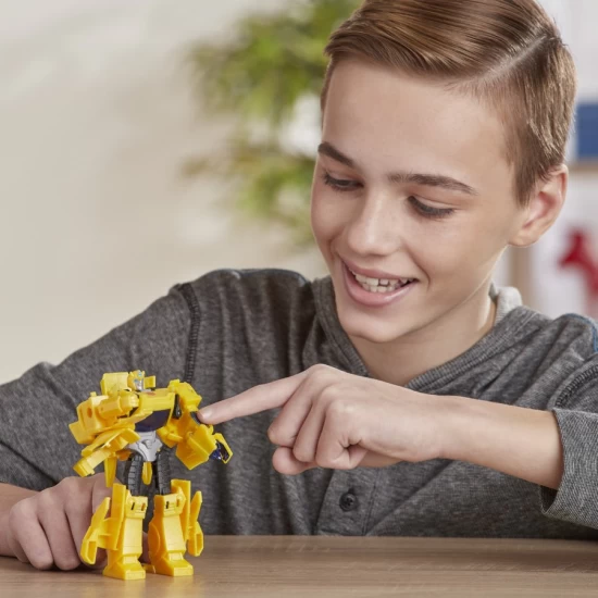 Robot Transformers Cyberverse Bumblebee