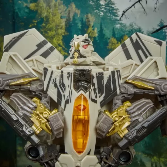 Robot Transformers StarScream Studio Series Robot Transformers StarScream Studio Series