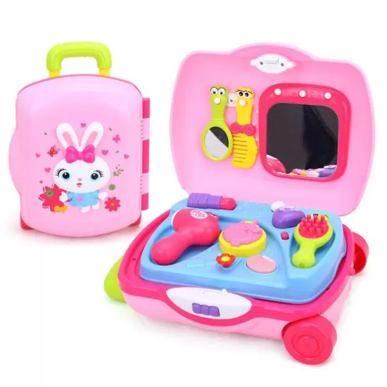 Set coafura si accesorii frumusete in troler Set coafura si accesorii frumusete in troler