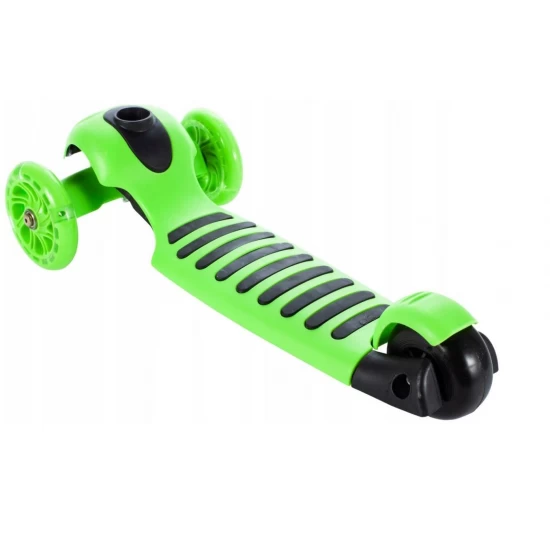 Trotineta Malplay buburuza tip scooter cu 3 roti verde Trotineta Malplay buburuza tip scooter cu 3 roti verde