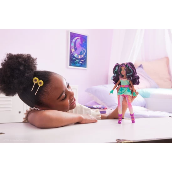 Papusa Fashion Ava Unicorn Academy