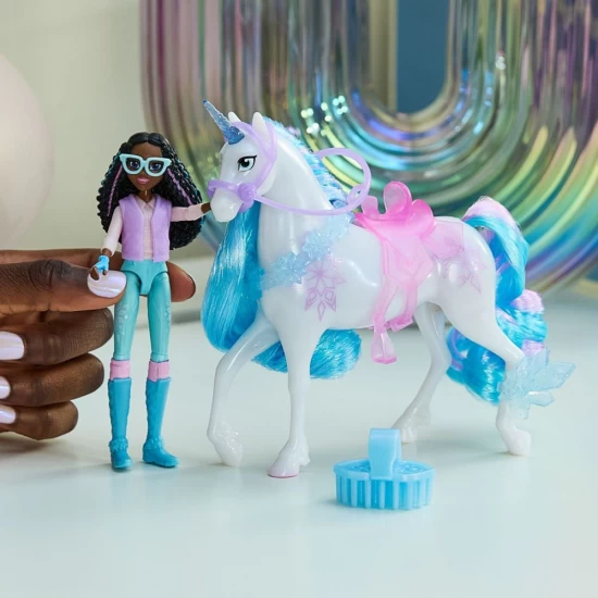 Set papusa Layla si Unicornul Glacier Unicorn Academy Set papusa Layla si Unicornul Glacier Unicorn Academy