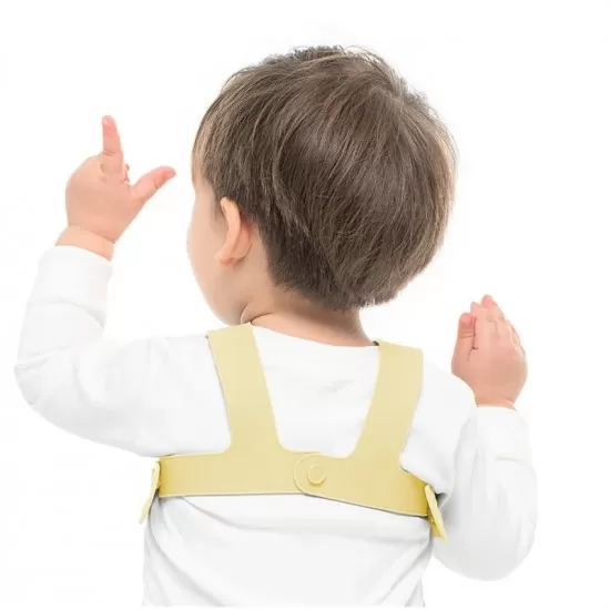 Baveta Flexi Bib Minikoioi 100% Premium Silicone Mellow Yellow Baveta Flexi Bib Minikoioi 100% Premium Silicone Mellow Yellow