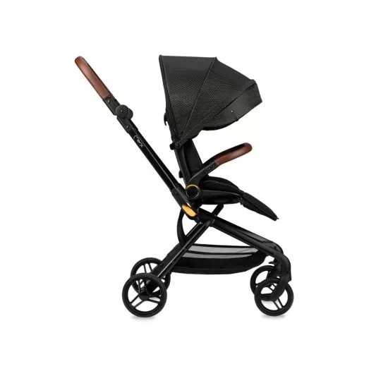 Carucior sport Momi Adelle 360 grade Black Gold Carucior sport Momi Adelle 360 grade Black Gold