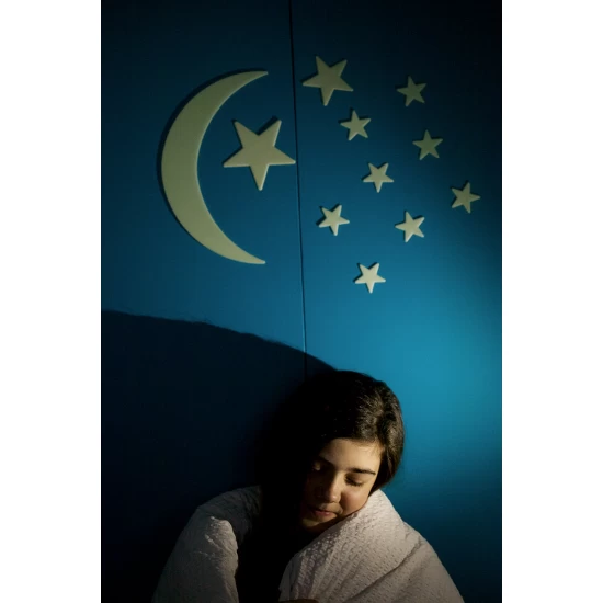 Decoratiuni de perete fosforescente - Luna si stele Decoratiuni de perete fosforescente - Luna si stele
