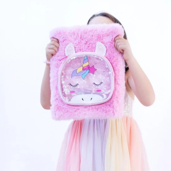 Agenda gigant Girabrilla Unicorn Magic cu lacat, coperta pufoasa si poseta detasabila