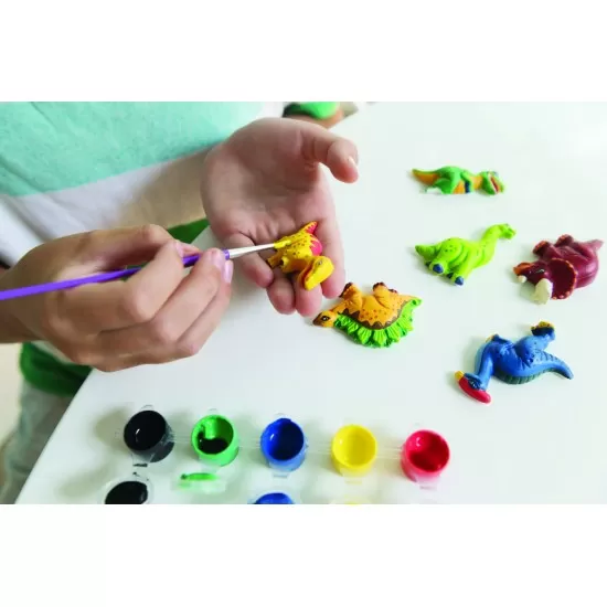 Atelier creativ Modeleaza si picteaza - Dinozaur care straluceste in intuneric Atelier creativ Modeleaza si picteaza - Dinozaur care straluceste in intuneric