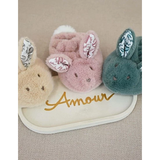 Set Botosei si Jucarie de Plus Iepuras Doudou Roz Set Botosei si Jucarie de Plus Iepuras Doudou Roz
