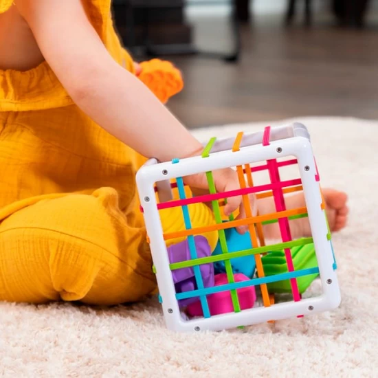 Cub moale pentru sortarea formelor InnyBin Fat Brain Toys