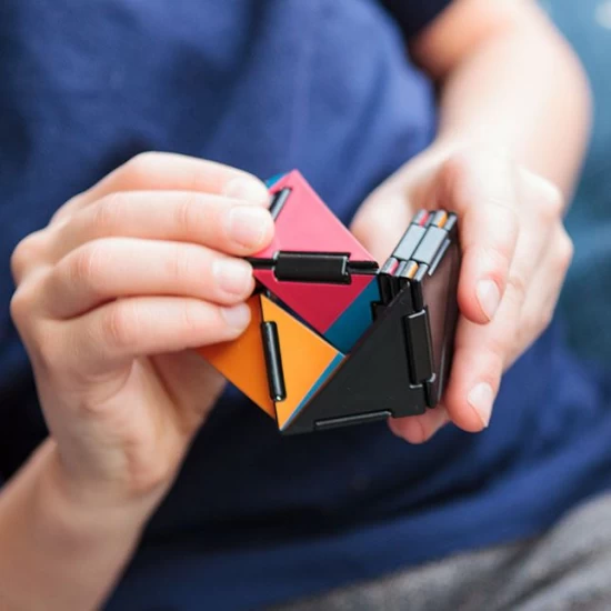 Joc Fidget educativ cu piese flexibile Ivans Hinge