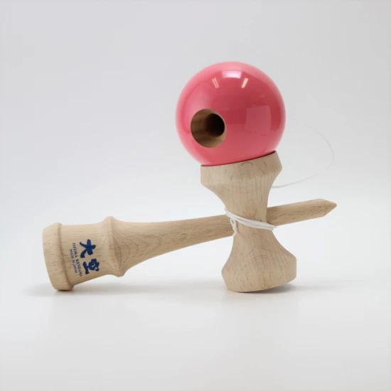 Joc de indemanare din lemn Kendama Ozora 18 cm - Roz
