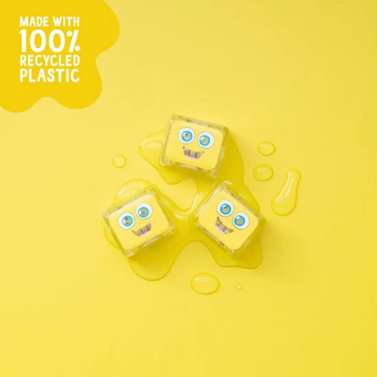 Jucarie senzoriala luminoasa pentru baie Alex Glo Cube galben Jucarie senzoriala luminoasa pentru baie Alex Glo Cube galben