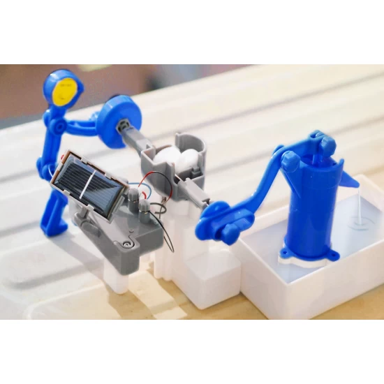 Kit stiintific - Pompa de apa, Stiinta Verde - Green Science