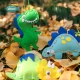 Set creativ de cusut cu tehnica siretului - Primul meu Pandantiv Dinozauri, nivel 1 Set creativ de cusut cu tehnica siretului - Primul meu Pandantiv Dinozauri, nivel 1