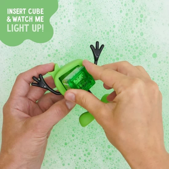 Set jucarii de baie senzoriale luminoase Pippa Glo Pal verde Set jucarii de baie senzoriale luminoase Pippa Glo Pal verde