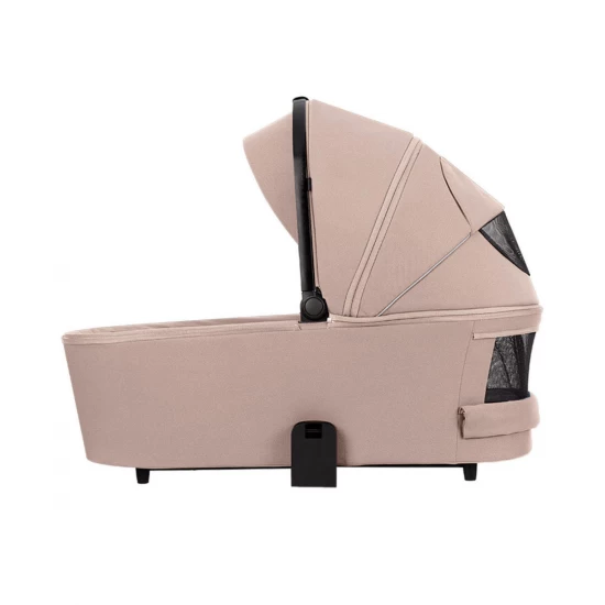 Carucior compact premium Carrello Ultra 4 in 1 I-Size 40-87 cm cu baza Isofix Antique Beige Carucior compact premium Carrello Ultra 4 in 1 I-Size 40-87 cm cu baza Isofix Antique Beige