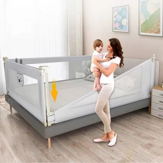 Bariera protectie pat culisanta XXL 160 cm Bears Grey, inaltime reglabila 68-98 cm Bariera protectie pat culisanta XXL 160 cm Bears Grey, inaltime reglabila 68-98 cm