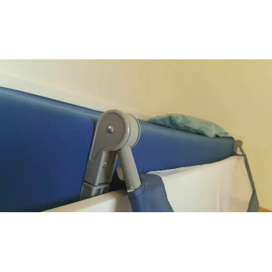 Protectie pat rabatabila pentru somiera adancita Olmitos 150 cm marine Protectie pat rabatabila pentru somiera adancita Olmitos 150 cm marine