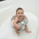 Scaun baie bebe cu stropitoare si jucarii gri, tavita frontala detasabila Olmitos Scaun baie bebe cu stropitoare si jucarii gri, tavita frontala detasabila Olmitos