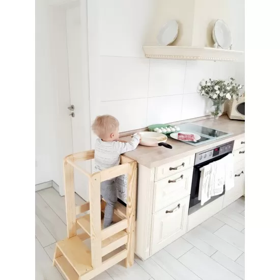 Inaltator Learning Tower ajustabil cu tabla de scris, lemn natur Inaltator Learning Tower ajustabil cu tabla de scris, lemn natur