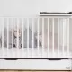 Masa de infasat din lemn, atasabila la patut bebe 120x60 si 140x70 cm, Alb, 86 x 51 x 7 cm, include saltea din spuma, husa detasabila bumbac, Woodies, 40 x 70 cm Masa de infasat din lemn, atasabila la patut bebe 120x60 si 140x70 cm, Alb, 86 x 51 x 7 cm, include saltea din spuma, husa detasabila bumbac, Woodies, 40 x 70 cm