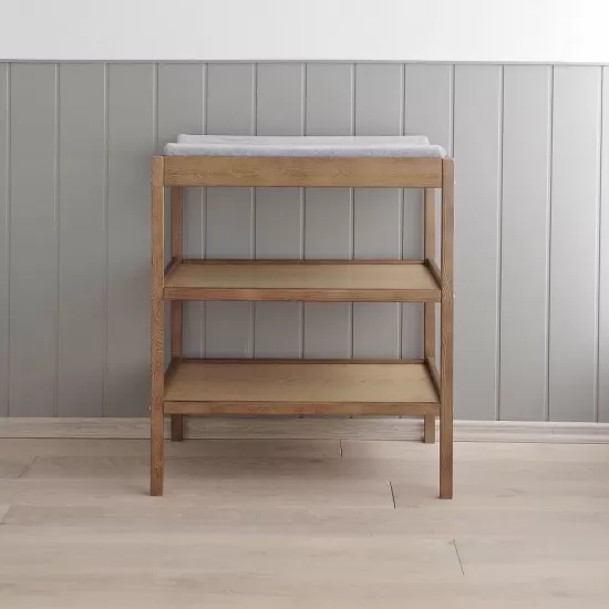 Masa infasat pentru bebelusi din lemn masiv Vintage 76 x 44 x 86 cm cu 2 rafturi depozitare si saltea din spuma cu husa detasabila Woodies 40 x 70 cm Masa infasat pentru bebelusi din lemn masiv Vintage 76 x 44 x 86 cm cu 2 rafturi depozitare si saltea din spuma cu husa detasabila Woodies 40 x 70 cm