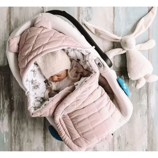 Paturica universala pentru scoica auto Bumbac Catifea Boho Bej Paturica universala pentru scoica auto Bumbac Catifea Boho Bej