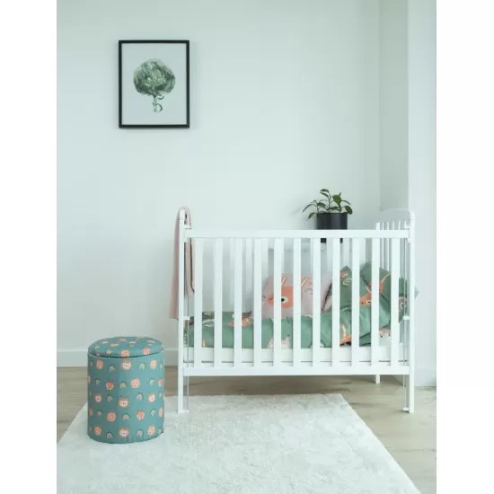 Patut bebe din lemn masiv, laterala culisabila si inaltime reglabila a saltelei, bedside Alice Alb, 100x50 cm Patut bebe din lemn masiv, laterala culisabila si inaltime reglabila a saltelei, bedside Alice Alb, 100x50 cm